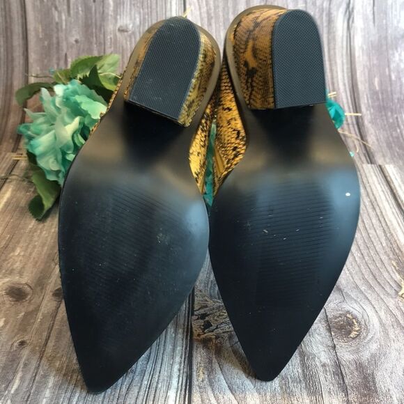 STEVE MADDEN Rarely Yellow Leather Snakeskin Western Booties 7M - Picture 6 of 11
